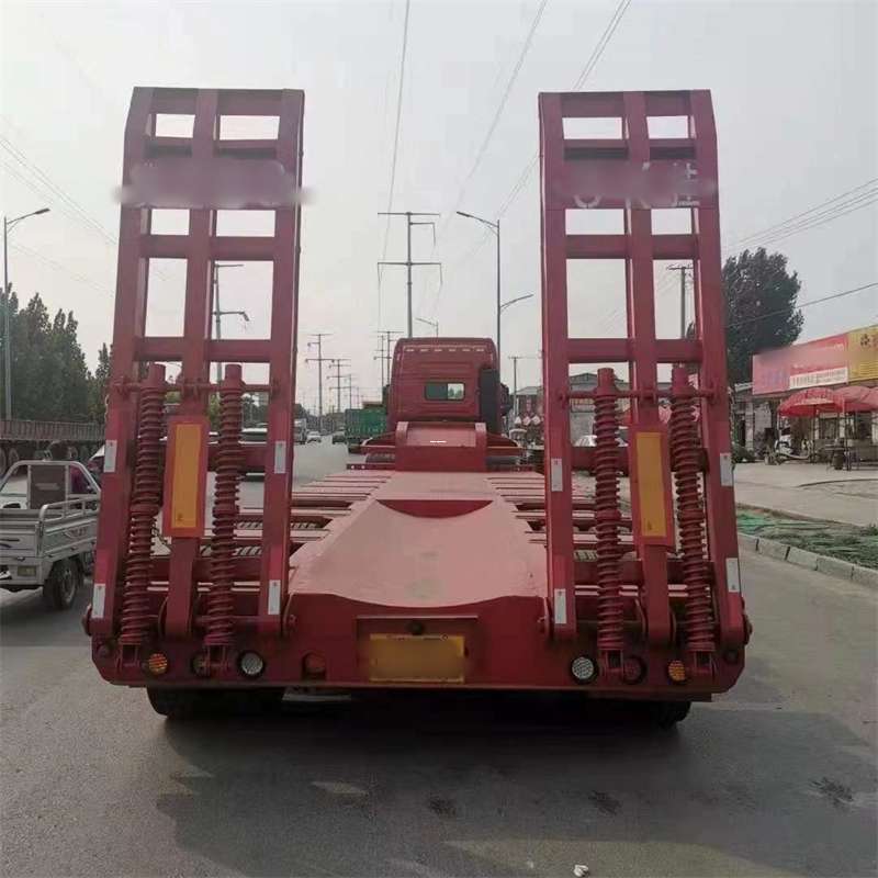 小榄镇锦江区物流：多元运输服务探索